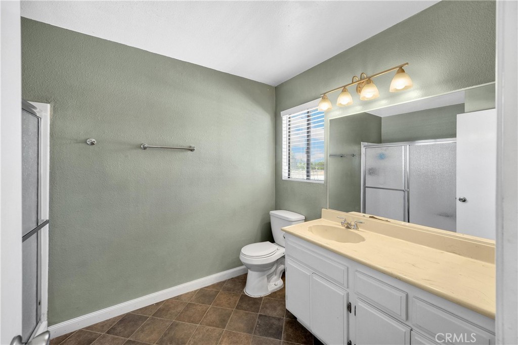 2061 W Redlands Boulevard 7b Property Photo 31
