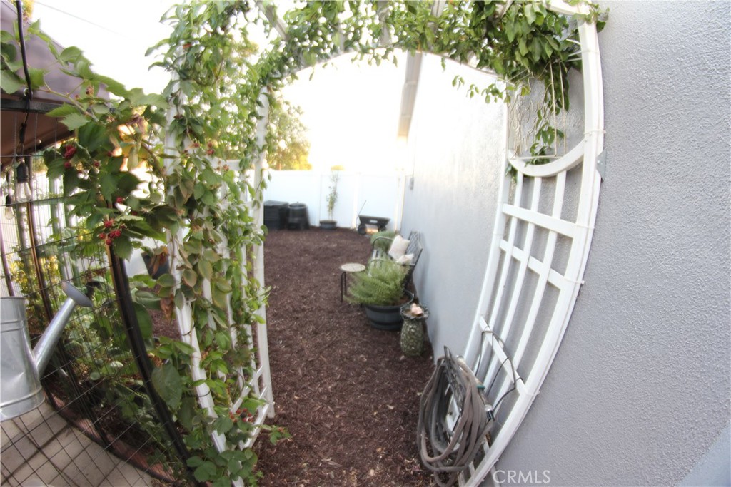 2904 Sterling Street Property Photo 28