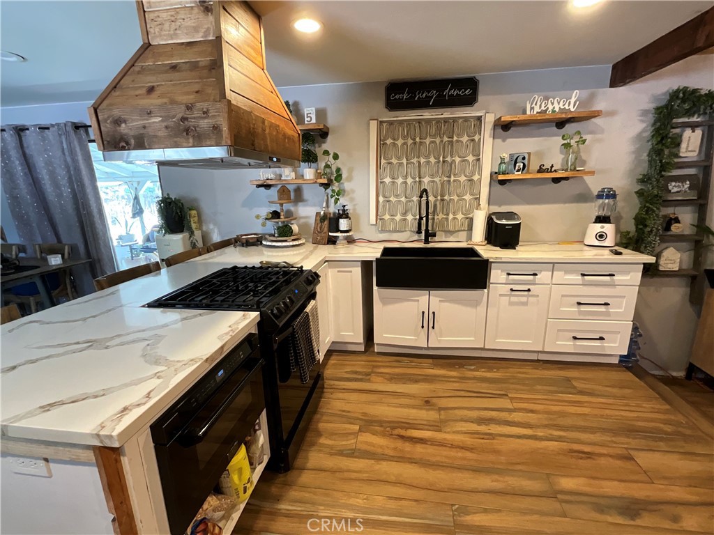 12572 14th Street Property Photo 8