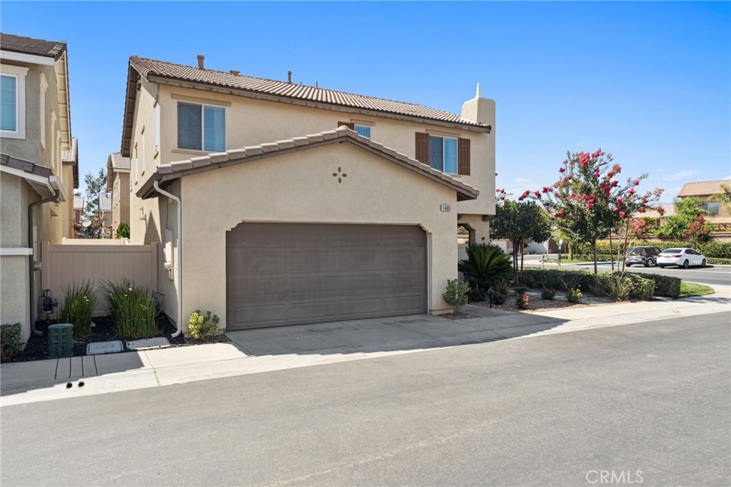 1405 Aloe Court Property Photo 2