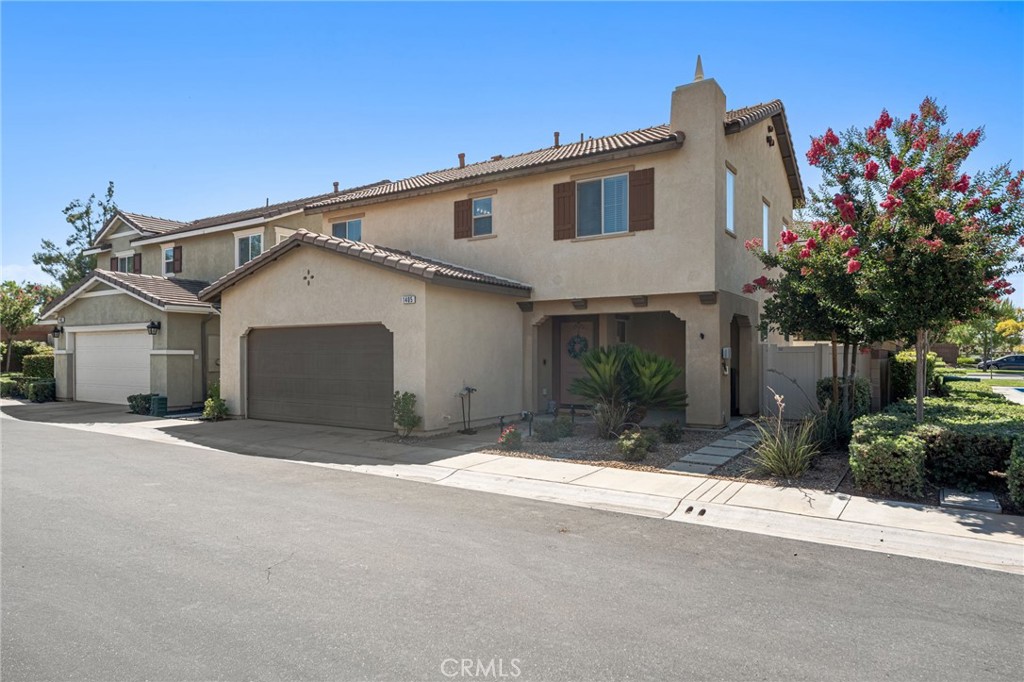 1405 Aloe Court Property Photo 3
