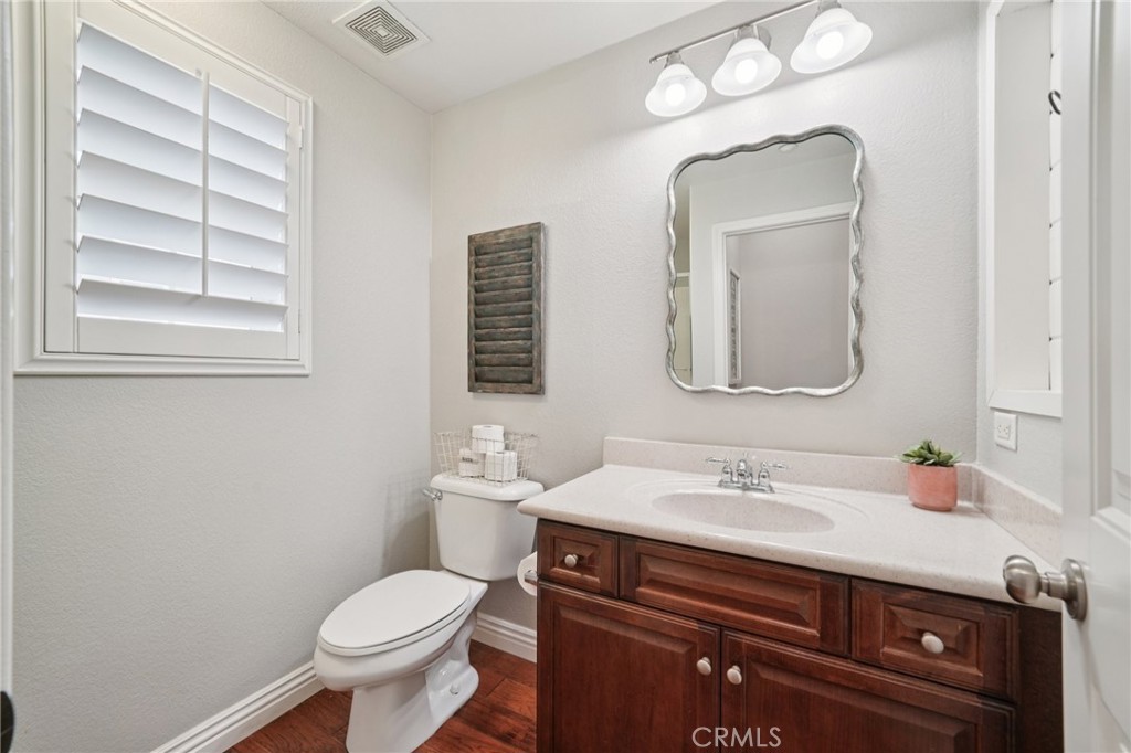 4805 Dovehurst Way Property Photo 20