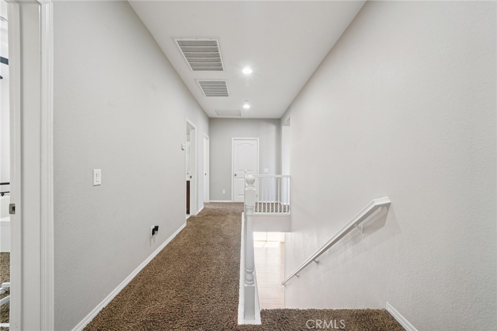 4805 Dovehurst Way Property Photo 29