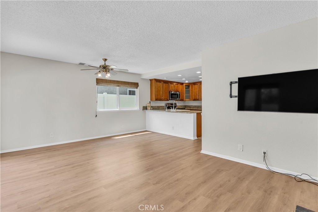 841 E Jackson Street Property Photo 15