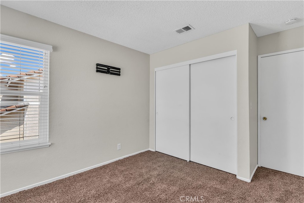 841 E Jackson Street Property Photo 17