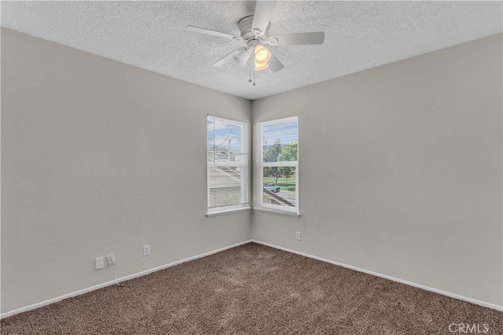 841 E Jackson Street Property Photo 18