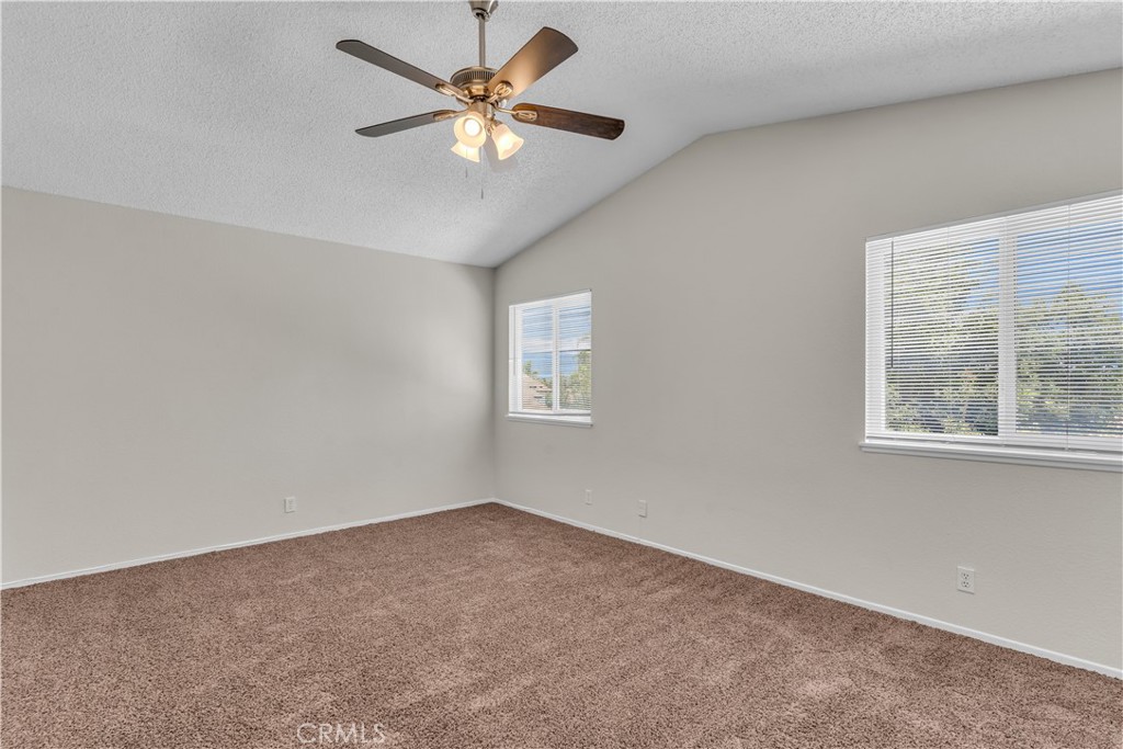 841 E Jackson Street Property Photo 21