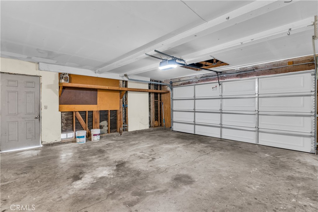 841 E Jackson Street Property Photo 24