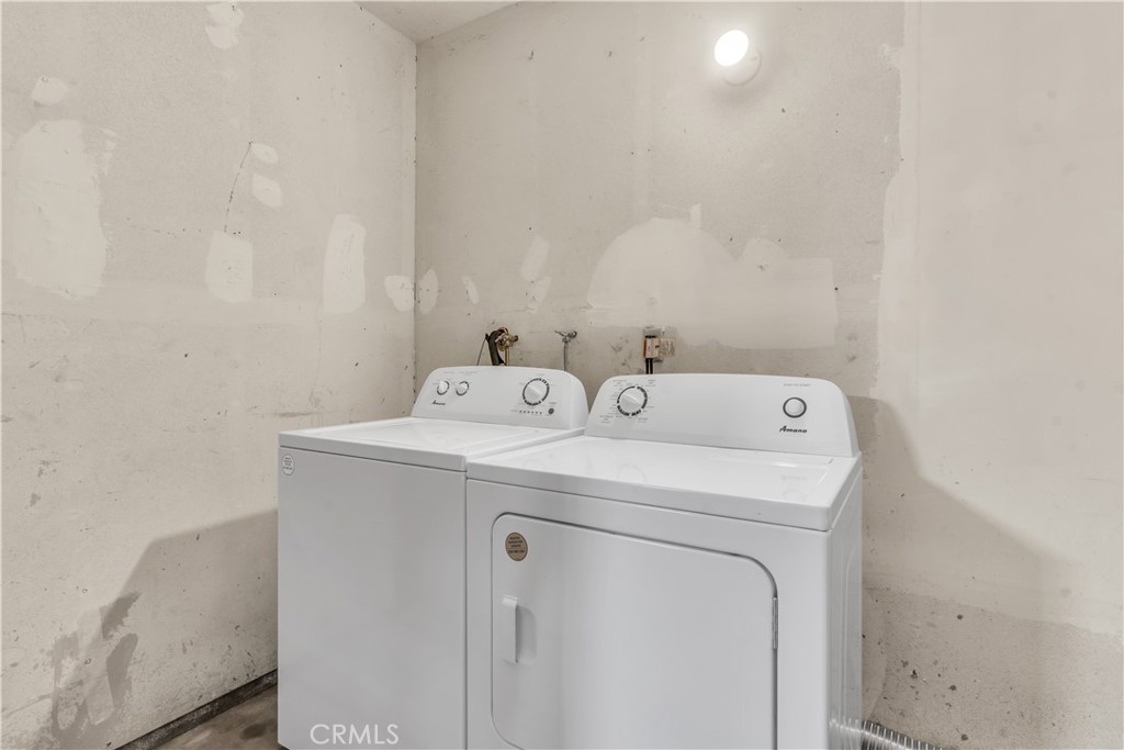 841 E Jackson Street Property Photo 25