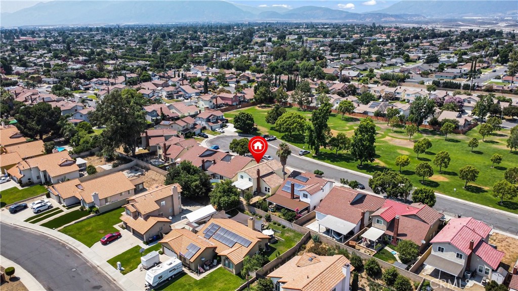 841 E Jackson Street Property Photo 32