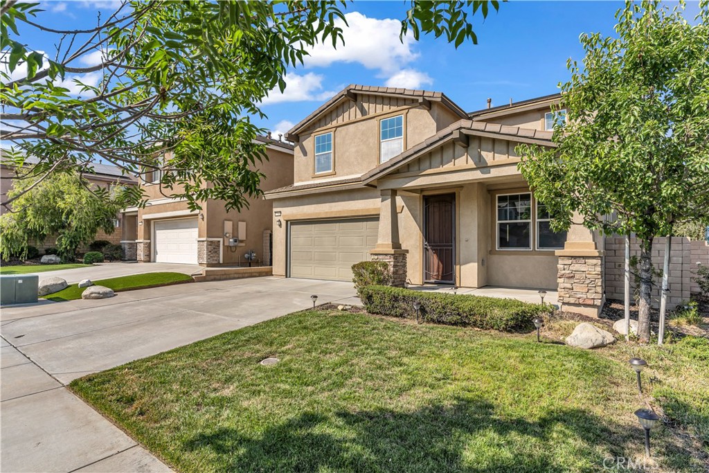 17561 Perilla Drive Property Photo 3