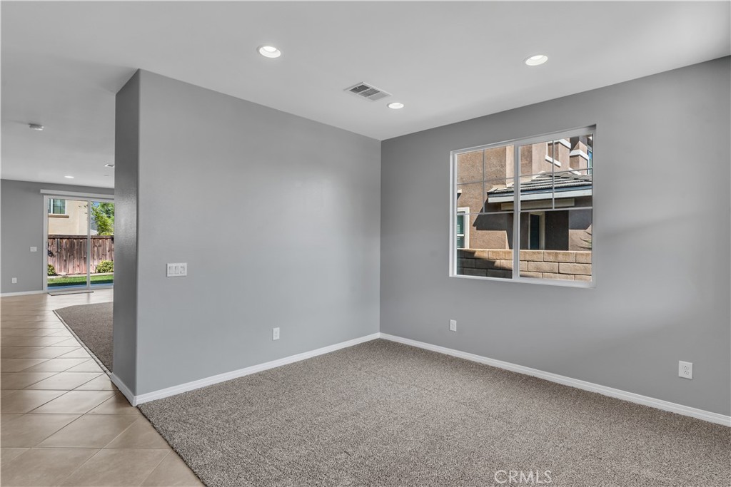 17561 Perilla Drive Property Photo 4