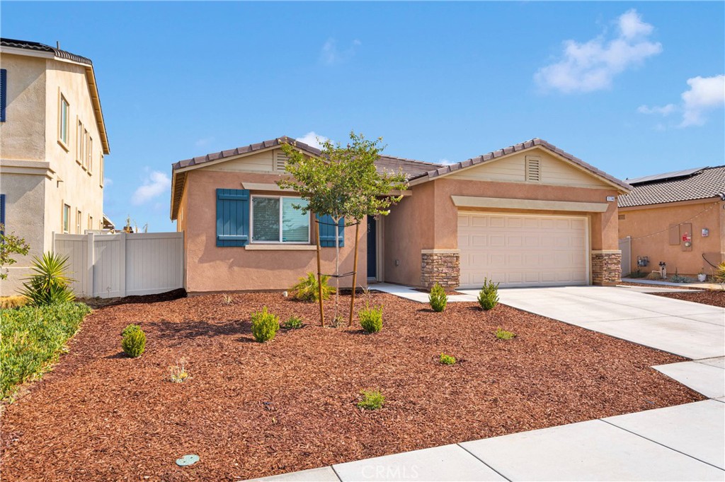 11746 Ginger Street Property Photo 3