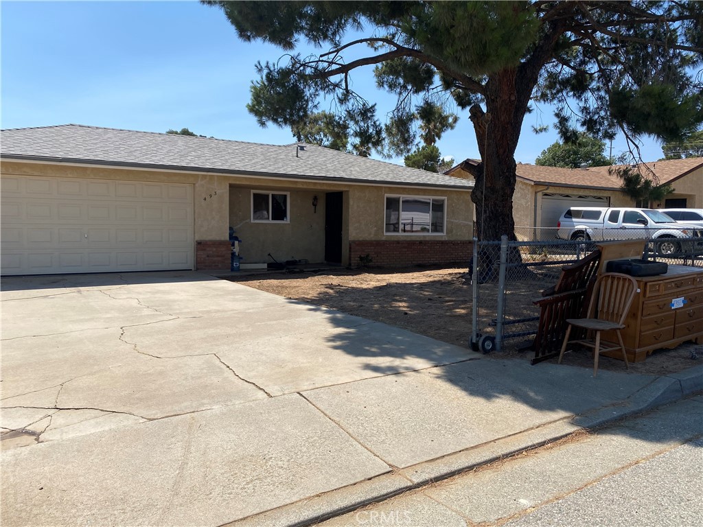 493 S 16th Street Property Photo 2