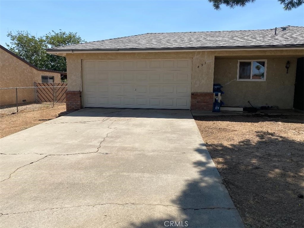 493 S 16th Street Property Photo 3