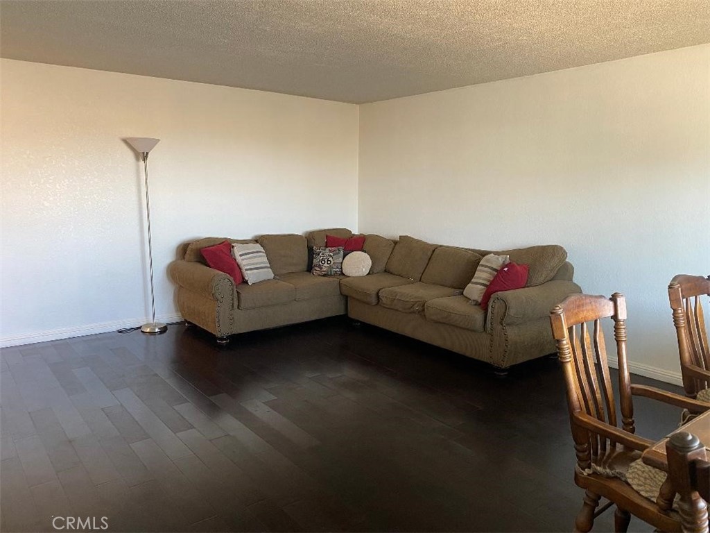 493 S 16th Street Property Photo 5