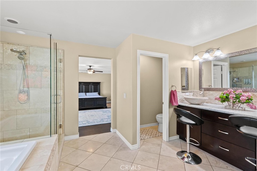 5381 Campania Way Property Photo 45