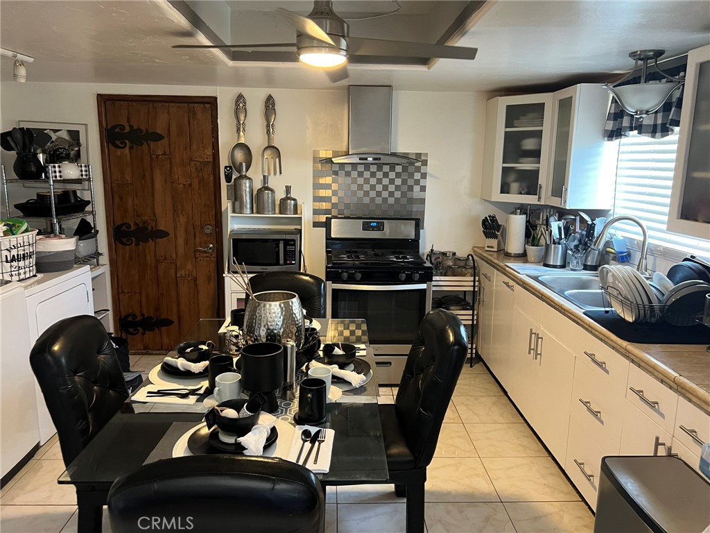 103 E Barbour Street Property Photo 5
