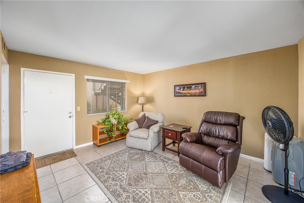 2652 Shadow Hills Drive Property Photo 7