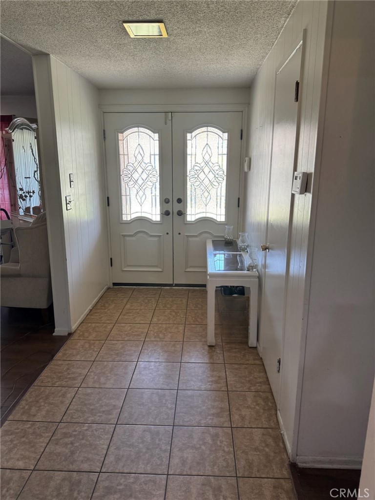 26037 E Edgemont Drive Property Photo 4