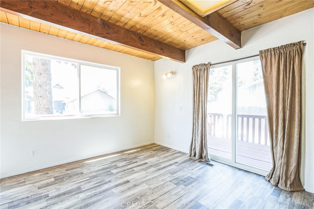 1050 Paradise Way Property Photo 14