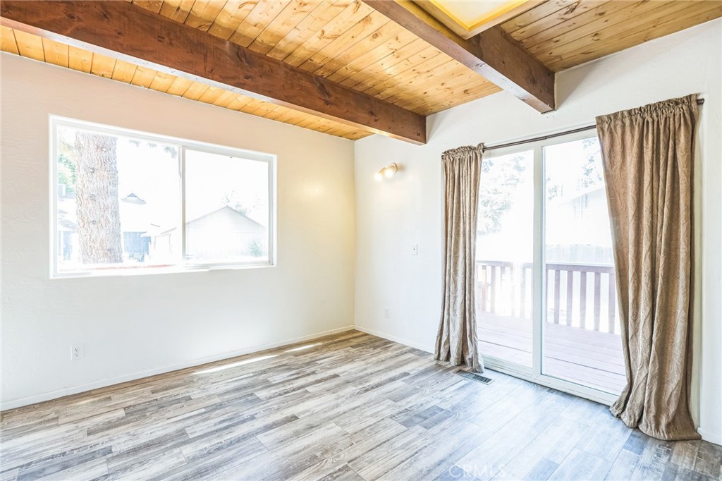 1050 Paradise Way Property Photo 16