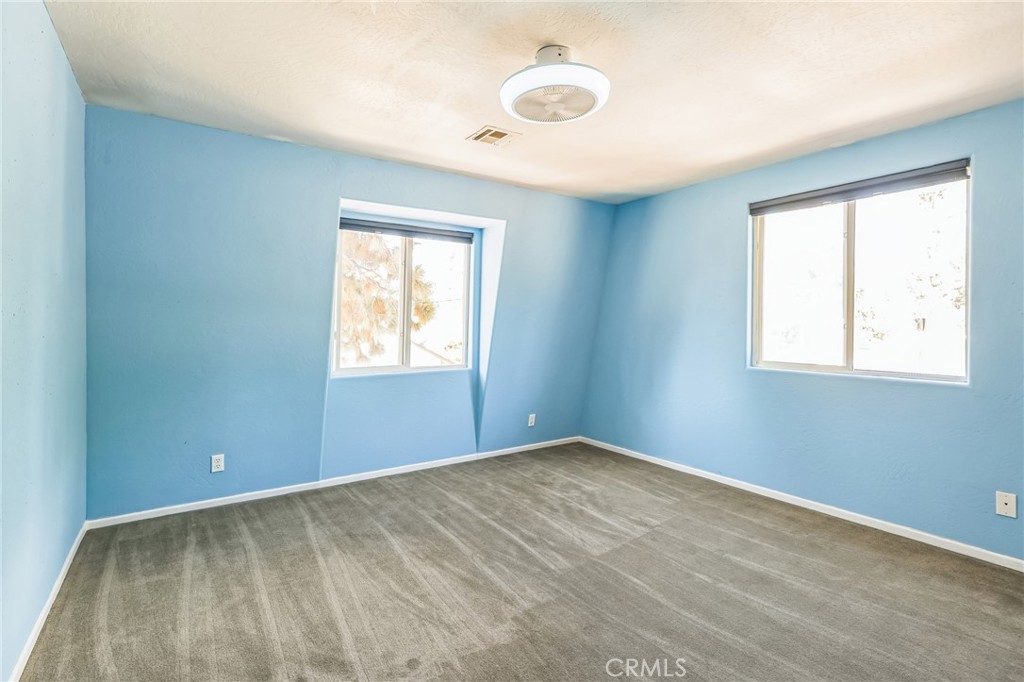 1050 Paradise Way Property Photo 20