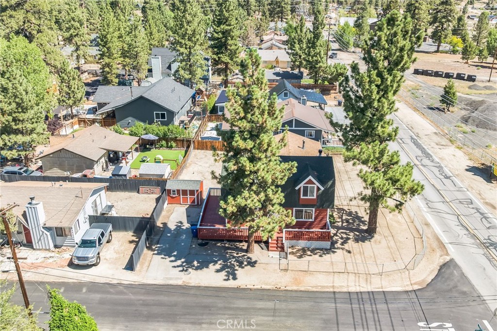 1050 Paradise Way Property Photo 34