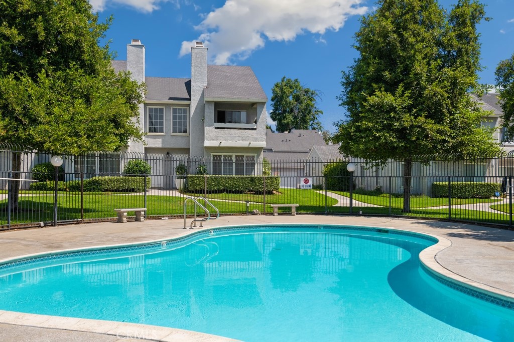 178 W Walnut Avenue C Property Photo 2