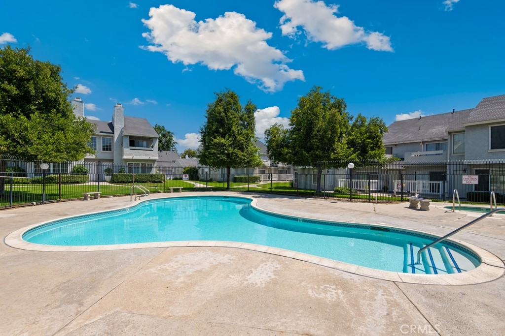 178 W Walnut Avenue C Property Photo 18