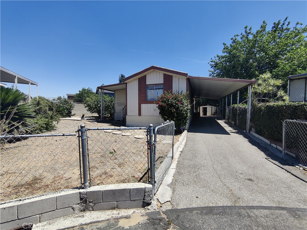 250 N Linden Avenue 223 Property Photo 1