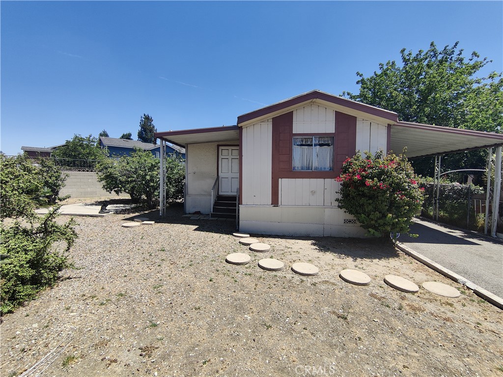 250 N Linden Avenue 223 Property Photo 2