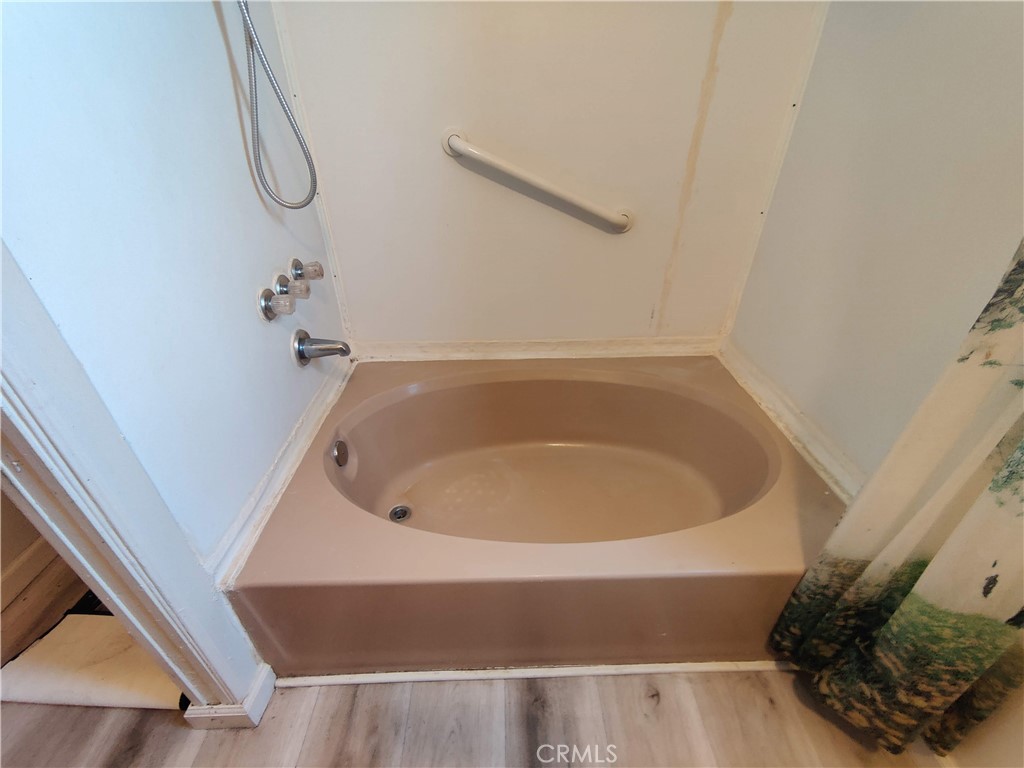 250 N Linden Avenue 223 Property Photo 13