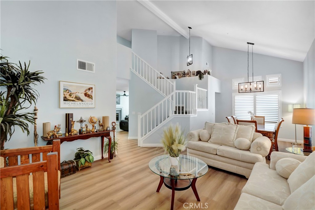 15051 Camellia Drive Property Photo 4