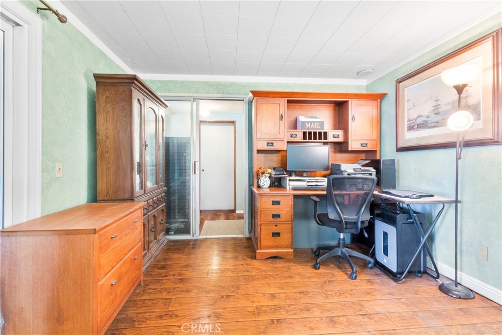 12368 Overcrest Drive Property Photo 10