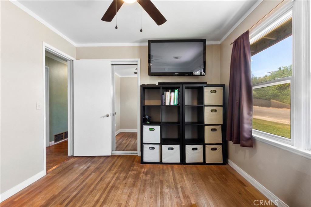 12368 Overcrest Drive Property Photo 15