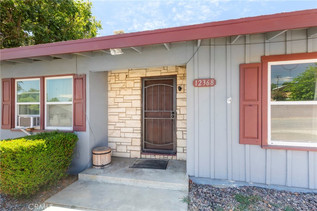 12368 Overcrest Drive Property Photo 28