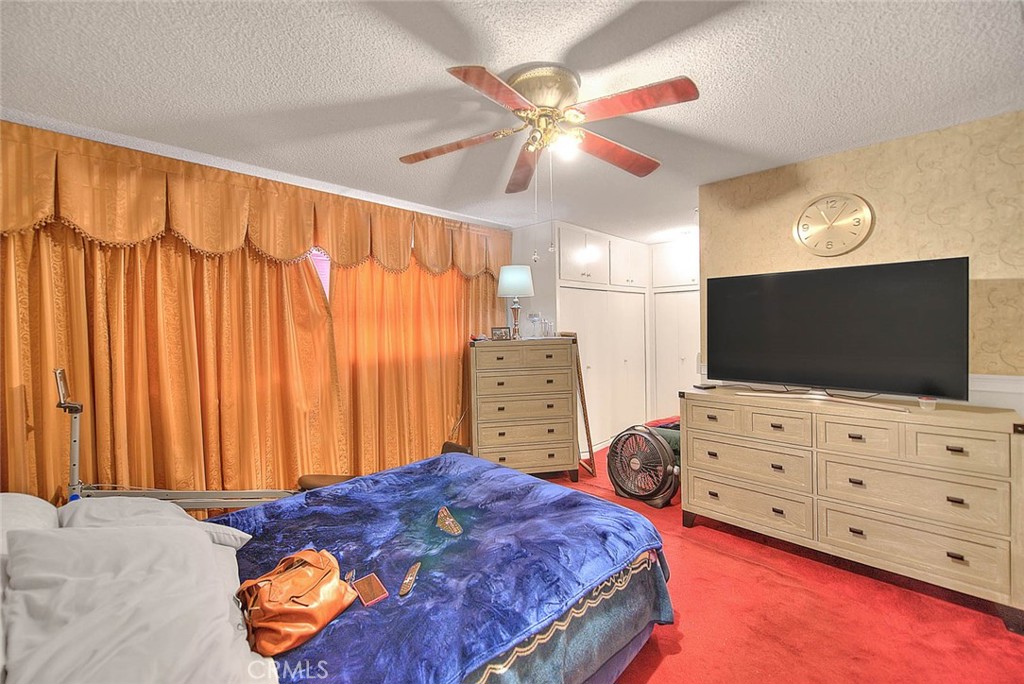 5737 Riverside Avenue Property Photo 12