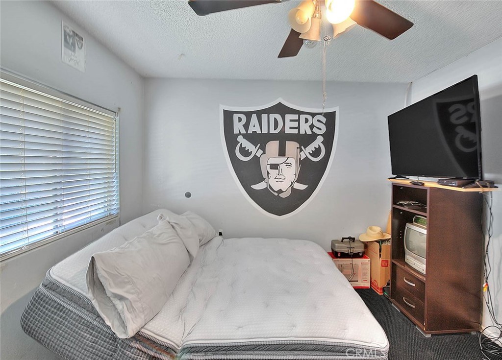 5737 Riverside Avenue Property Photo 23
