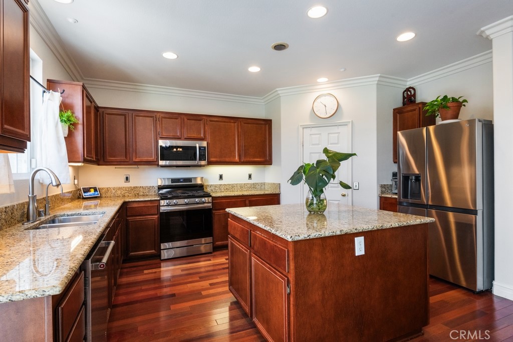 15105 Fox Ridge Drive Property Photo 8