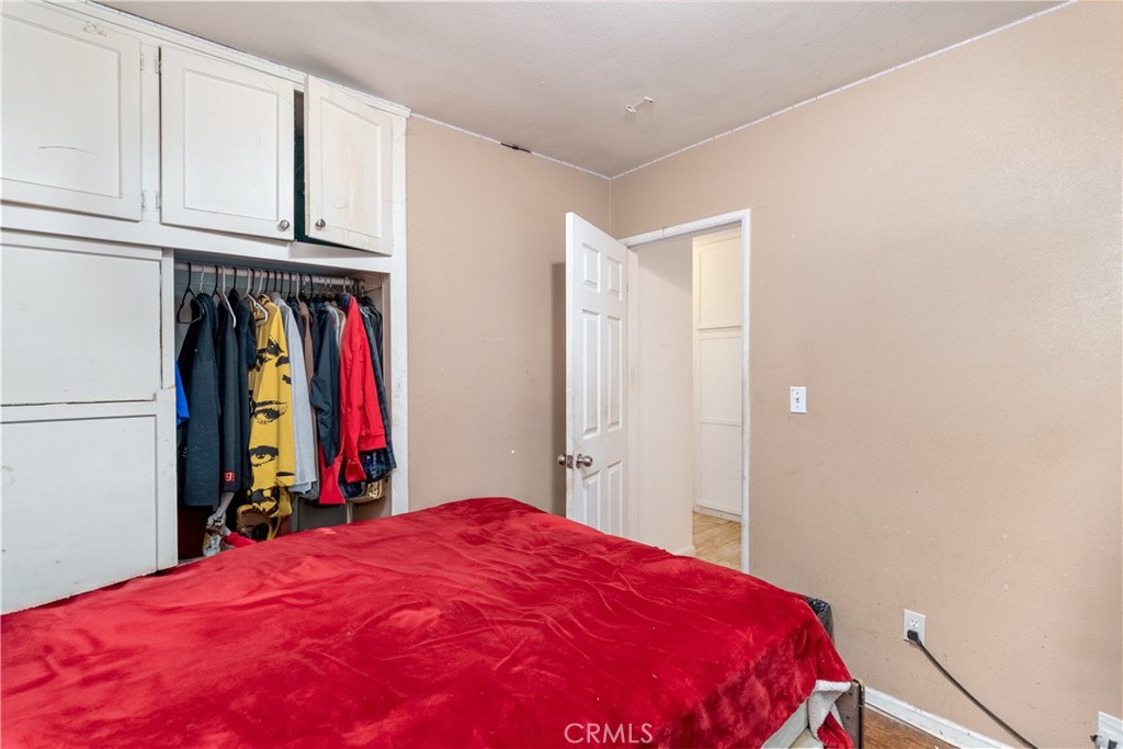 115 S Tamarisk Avenue Property Photo 19