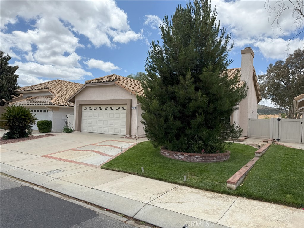 5178 Savannah Drive Property Photo 2