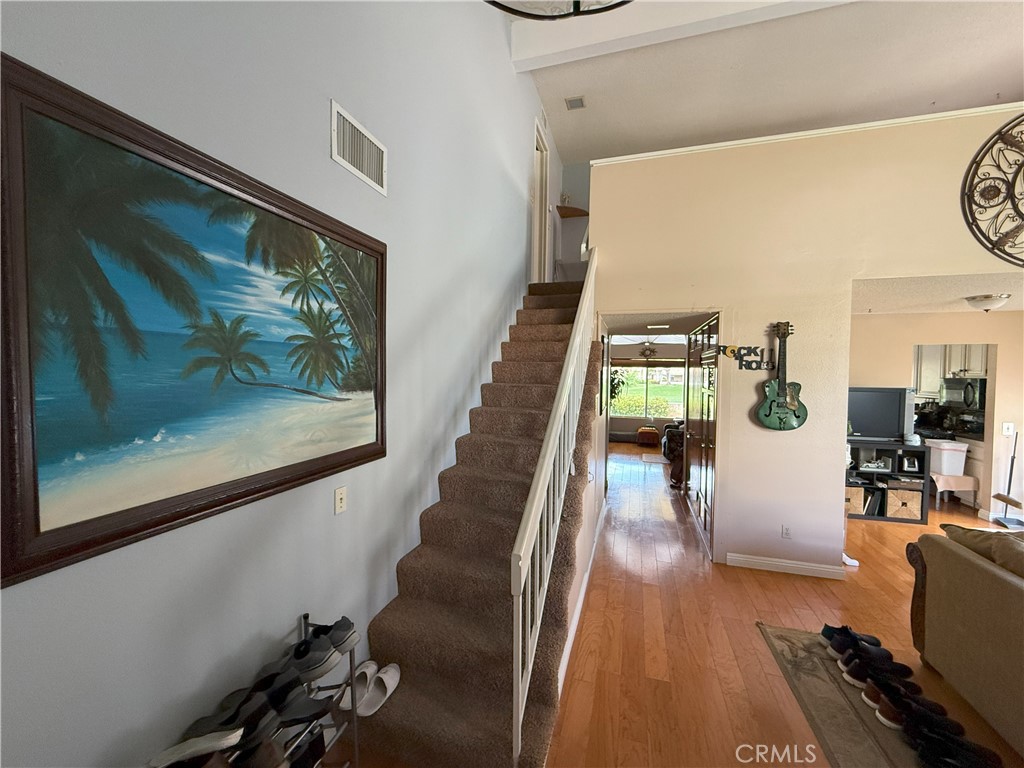 5178 Savannah Drive Property Photo 4