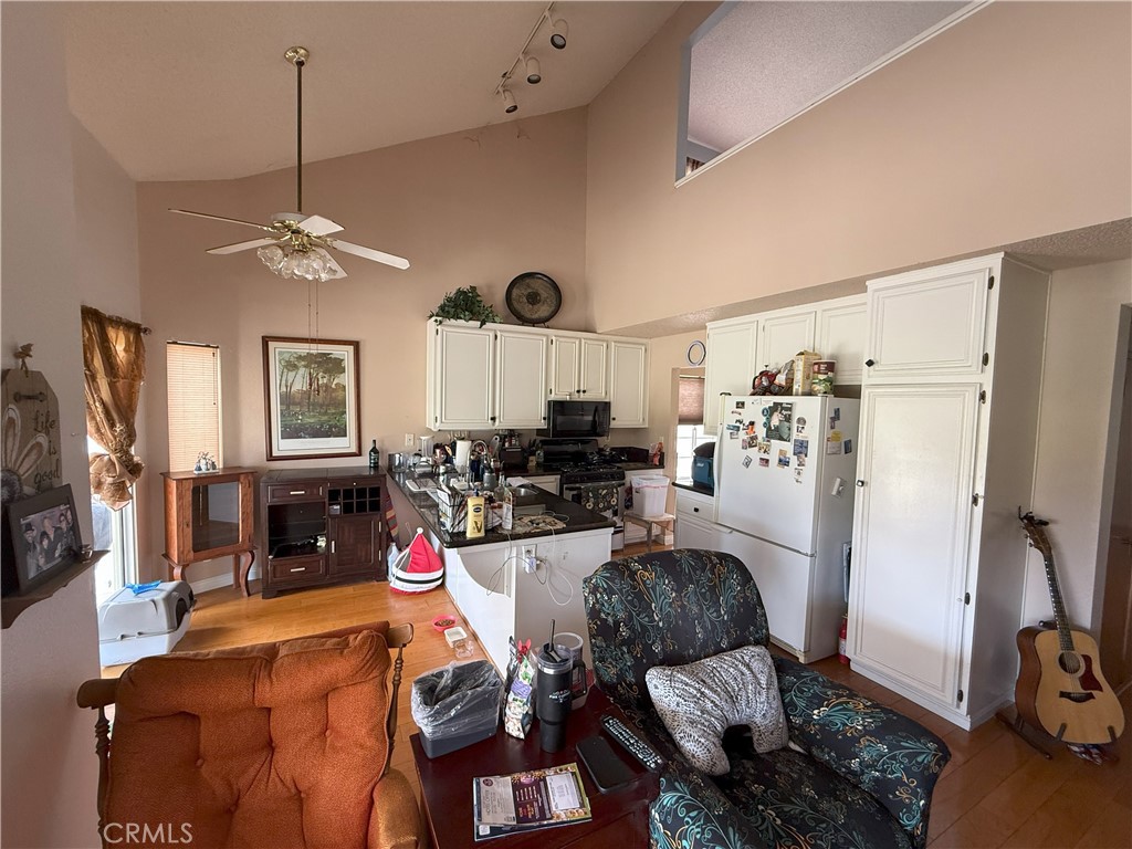 5178 Savannah Drive Property Photo 6