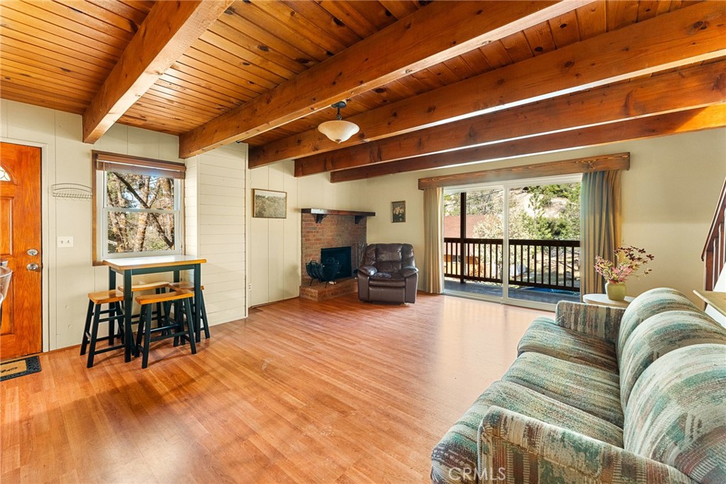 32799 Badger Property Photo 1