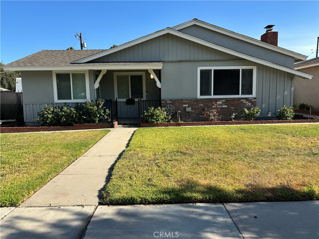 1189 E 38th Street Property Photo 1