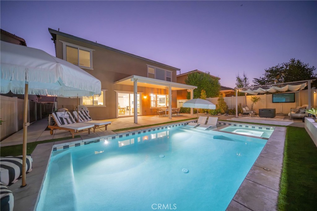 39120 Hidden Creek Lane Property Photo 1