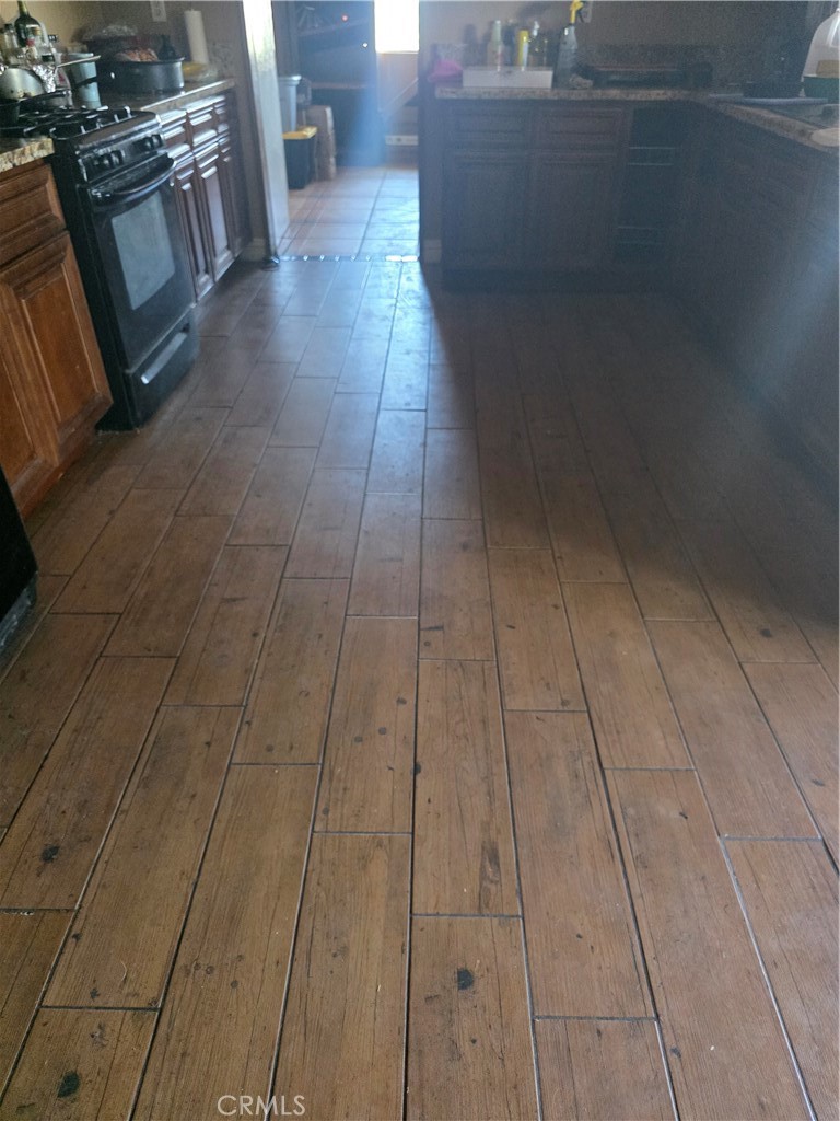18251 Northstar Avenue Property Photo 6