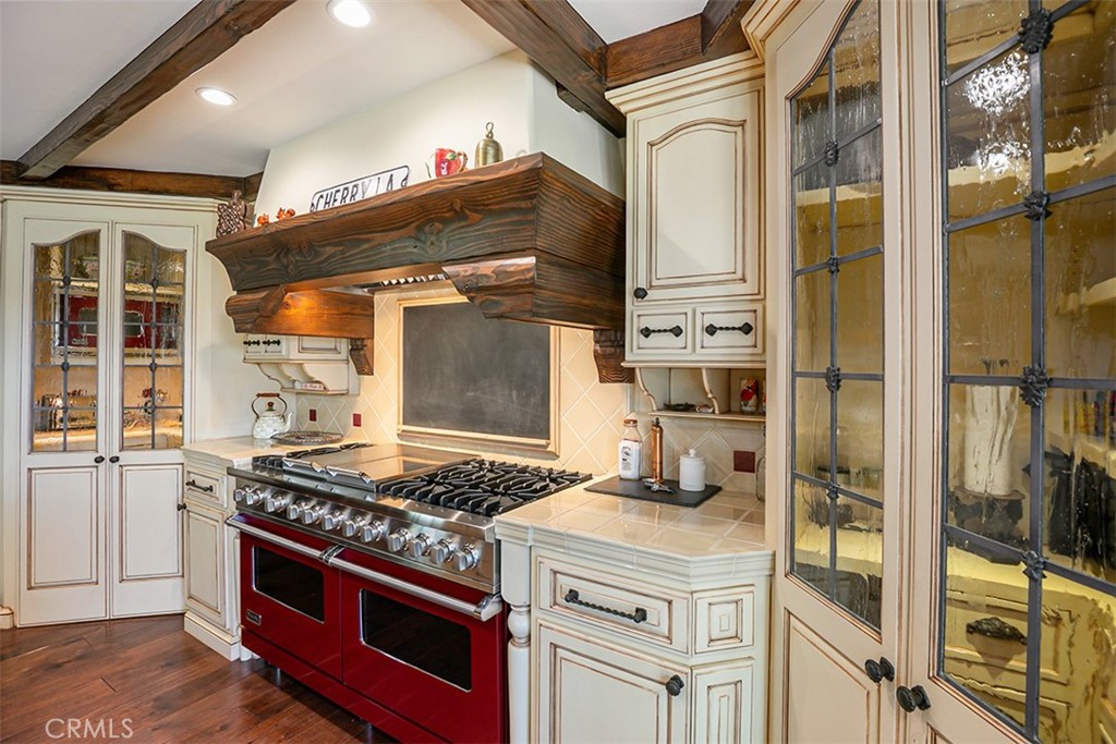 28087 North Shore Road Property Photo 8