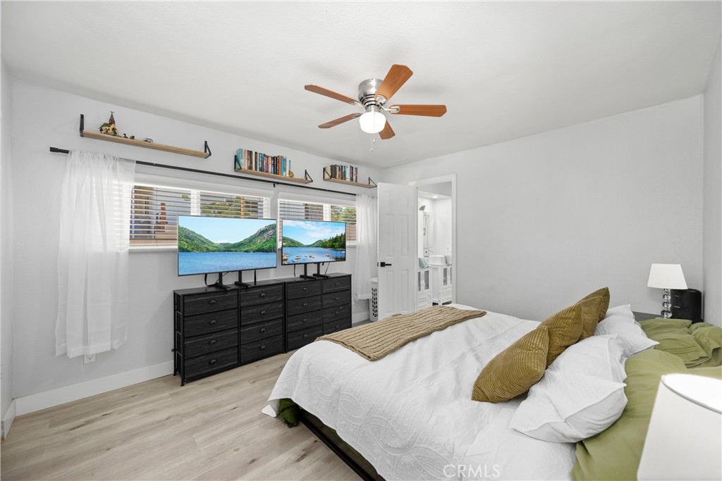 17086 Esperanza Drive Property Photo 10